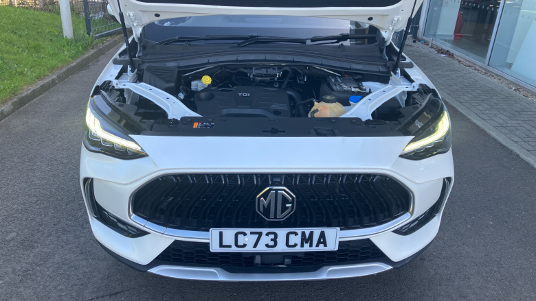 MG HS 1.5 T-GDI Trophy 5dr DCT Petrol Hatchback